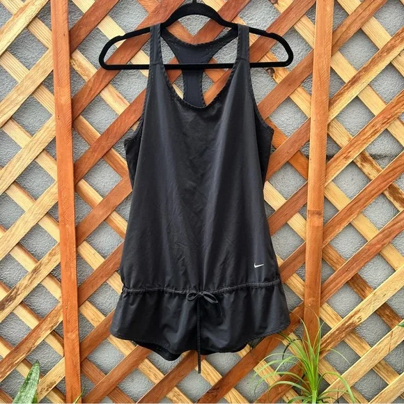 Nike Dri-Fit workout Top - Picture 4 of 9